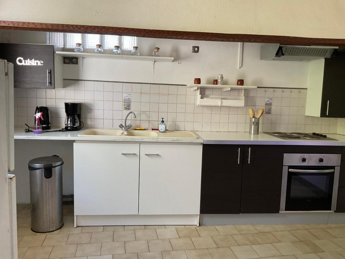 Chambres, Table D'Hotes Et Gites Les Mesanges Saint-Jean-de-Sauves Dış mekan fotoğraf